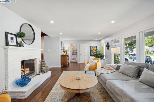 Fireplace, Interior, Living room, Recessed Lighting, Wood Texture Flooring
