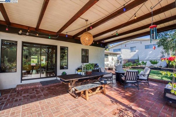 Exterior, Pendant Lights