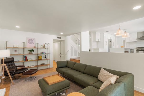 Chandelier, Interior, Kitchen, Living room, Recessed Lighting, Wood Texture Flooring