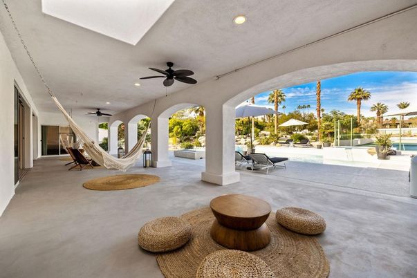 Exterior, Recessed Lighting
