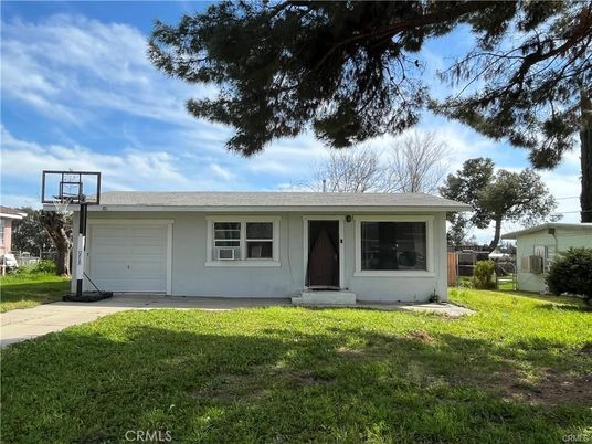 Attached, Backyard, Exterior, Facade, Ranch