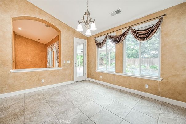 Chandelier, Empty room, Interior, Recessed Lighting