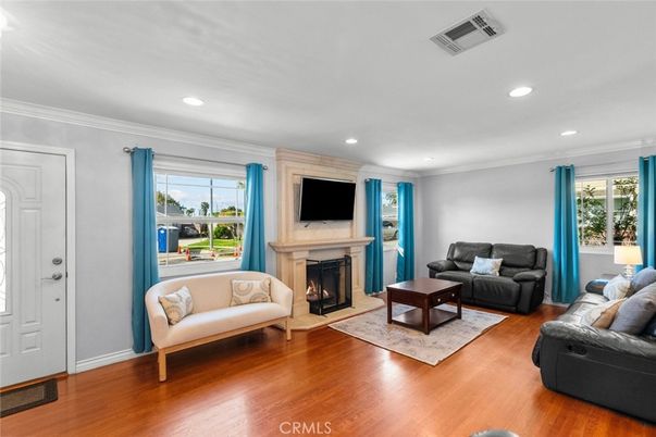 Fireplace, Interior, Living room, Recessed Lighting, Wood Texture Flooring