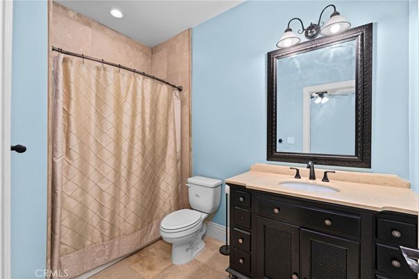 Bathroom, Interior, Recessed Lighting