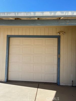 Detached Garage, Exterior