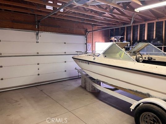 Garage, Interior