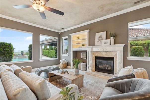 Fireplace, Interior, Living room, Water