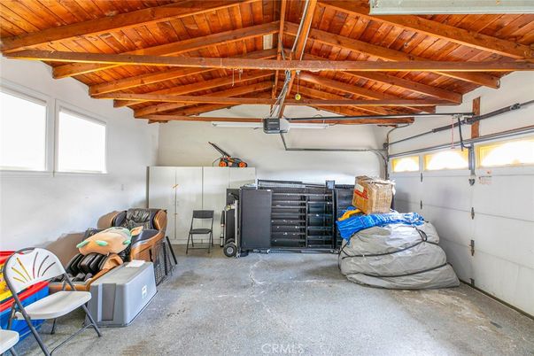 Garage, Interior, Wooden Beams, Wooden Ceilings
