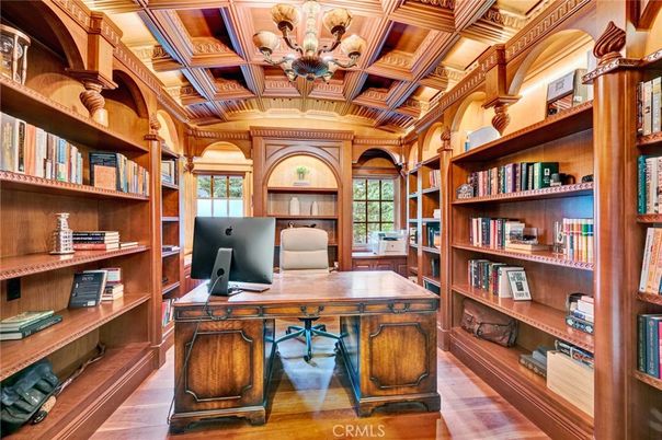 Chandelier, Home Office, Interior, Wooden Beams, Wooden Ceilings, Wood Texture Flooring