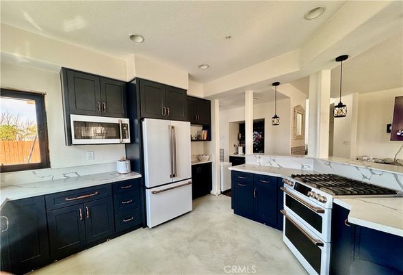 Interior, Kitchen, Pendant Lights, Recessed Lighting
