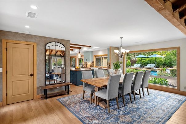 Chandelier, Dining room, Interior, Kitchen, Recessed Lighting, Wood Texture Flooring