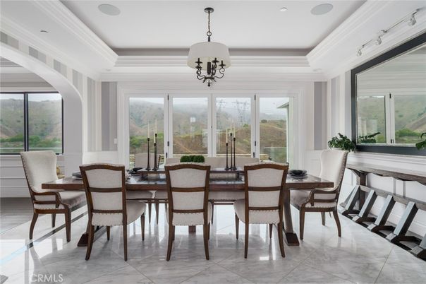 Chandelier, Dining room, Interior, Recessed Lighting