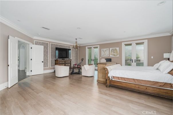 Bedroom, Chandelier, Interior, Recessed Lighting, Wood Texture Flooring