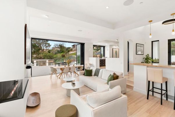 Dining room, Interior, Living room, Pendant Lights, Recessed Lighting, Wood Texture Flooring