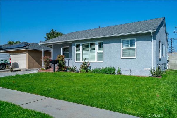 Attached, Exterior, Facade, Solar Panels, Ranch
