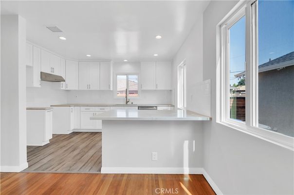 Interior, Kitchen, Recessed Lighting, Wood Texture Flooring