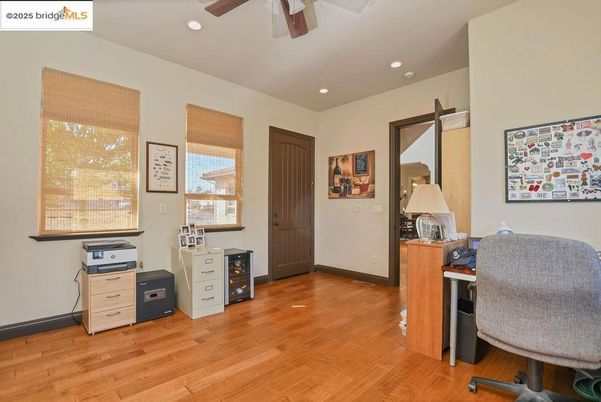 Home Office, Interior, Recessed Lighting, Wood Texture Flooring