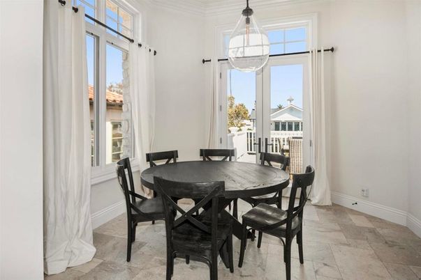 Dining room, Interior, Pendant Lights