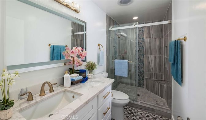Bathroom, Bedroom, Interior, Recessed Lighting, Wood Texture Flooring