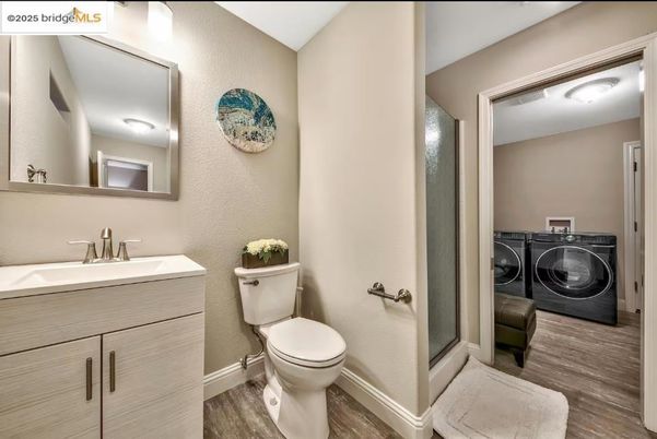 Bathroom, Interior, Washer, Wood Texture Flooring