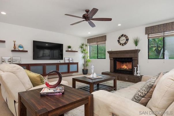 Fireplace, Interior, Living room, Recessed Lighting