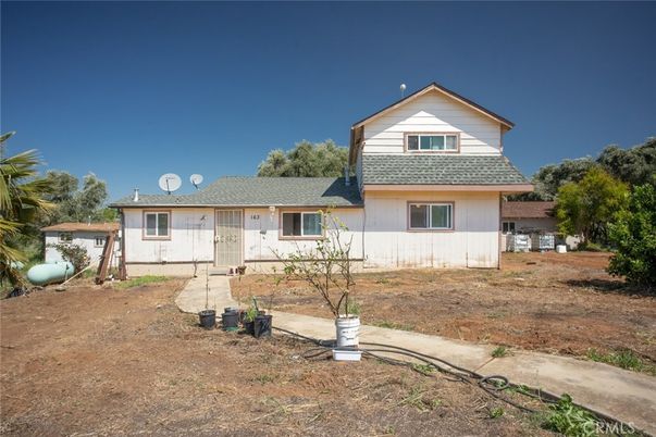 Backyard, Exterior, Facade, Farmhouse