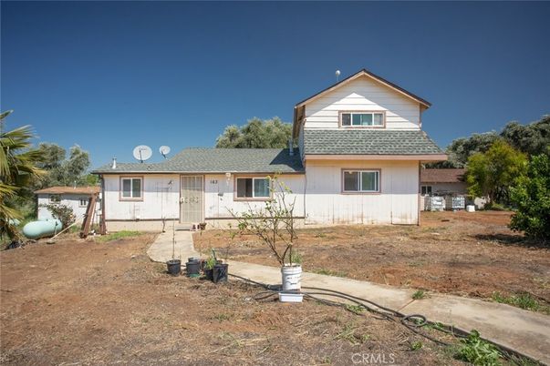 Backyard, Exterior, Facade, Farmhouse