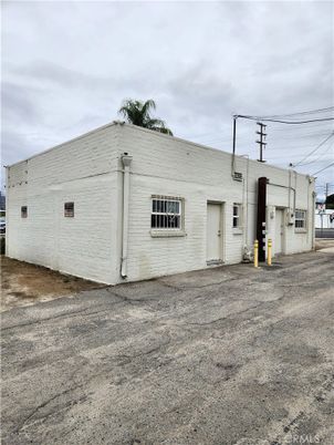 Backyard, Exterior, Facade, None