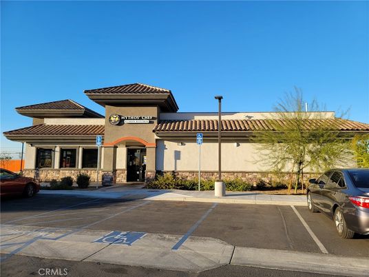 Exterior, Facade, Mediterranean