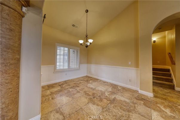Chandelier, Empty room, Interior, Pendant Lights