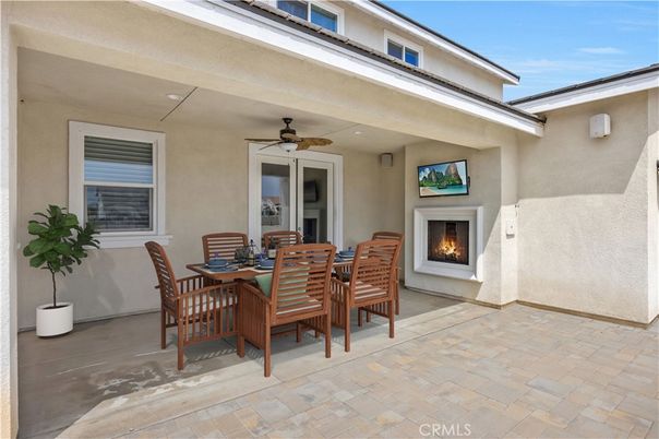 Exterior, Fireplace