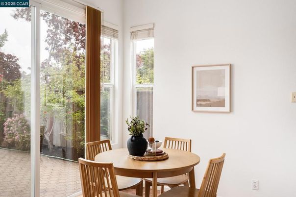 Dining room, Interior