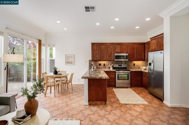 Dining room, Interior, Kitchen, Recessed Lighting, Stainless Steel Appliances
