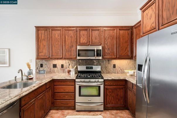 Interior, Kitchen, Stainless Steel Appliances