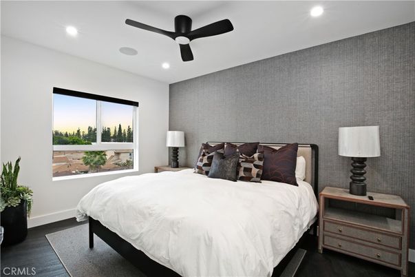 Bedroom, Interior, Recessed Lighting, Wood Texture Flooring