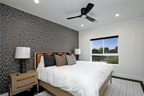 Bedroom, Interior, Recessed Lighting