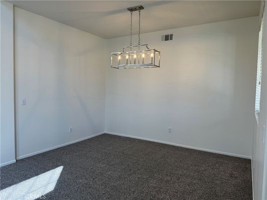 Empty room, Interior, Pendant Lights