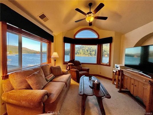 Interior, Living room, Water