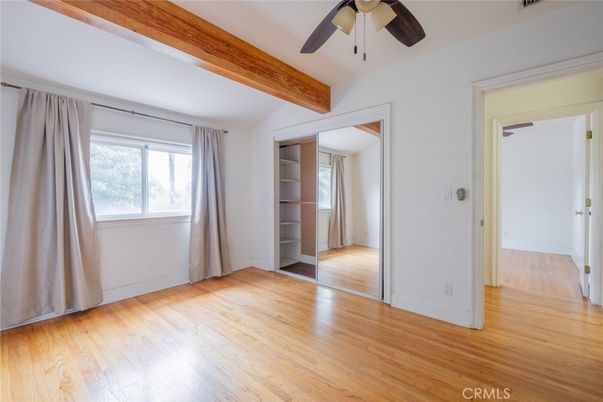 Empty room, Interior, Wooden Beams, Wood Texture Flooring