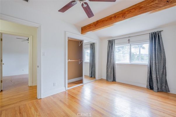 Empty room, Interior, Wooden Beams, Wood Texture Flooring