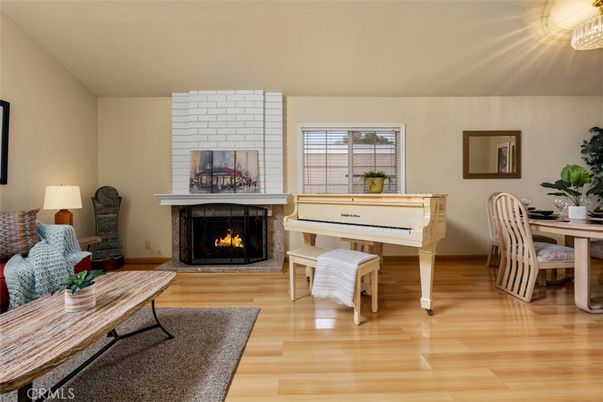 Fireplace, Interior, Living room, Piano, Stone Walls, Wood Texture Flooring
