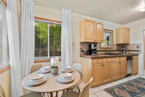 Dining room, Interior, Kitchen