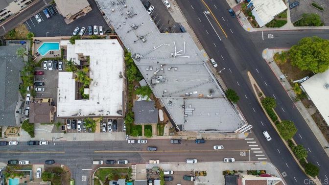 Exterior, Drone