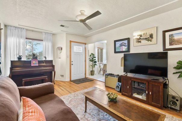 Interior, Piano, Wood Texture Flooring