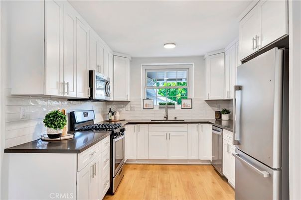 Interior, Kitchen, Wood Texture Flooring