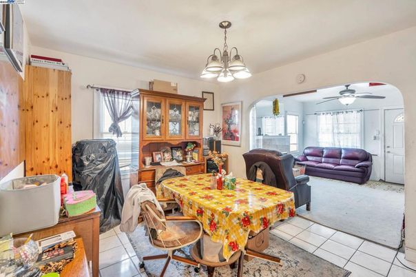 Dining room, Interior, Living room, Pendant Lights