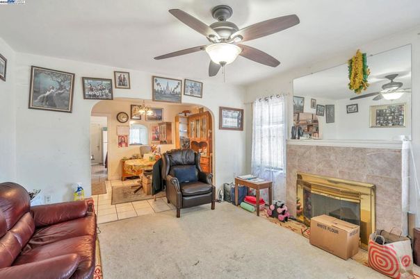 Fireplace, Interior, Living room