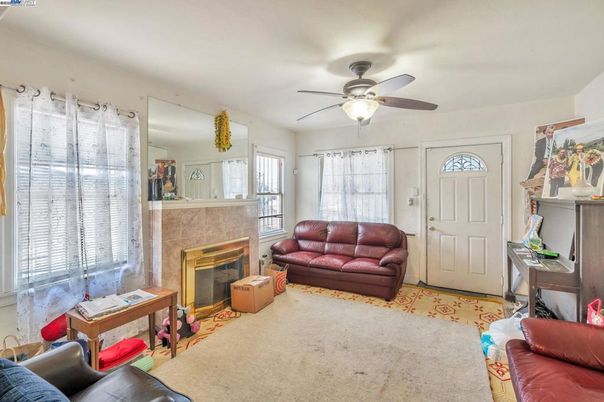 Fireplace, Interior, Living room