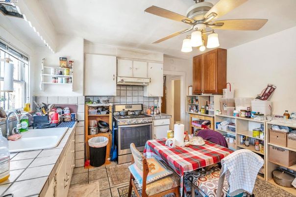 Interior, Kitchen, Tile Countertops