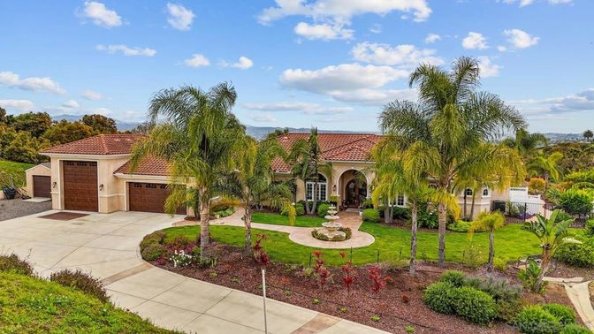 Attached, Backyard, Exterior, Facade, Mediterranean